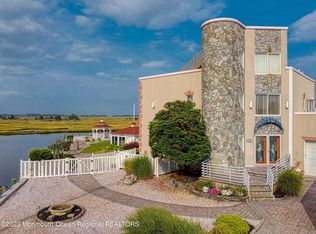 907 Indianola Dr, Forked River, NJ 08731