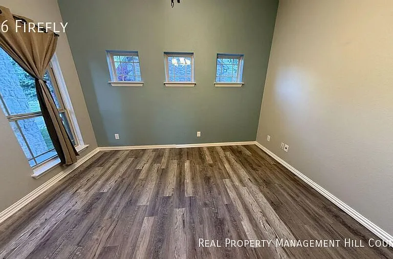 106 Firefly Ct — Photo 6