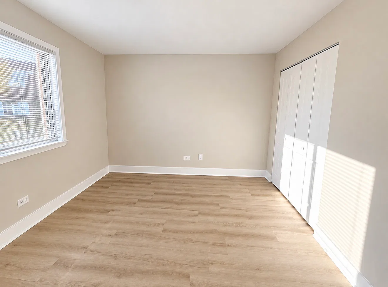 2 bed, 1150 sqft, $2,250 — Photo 3