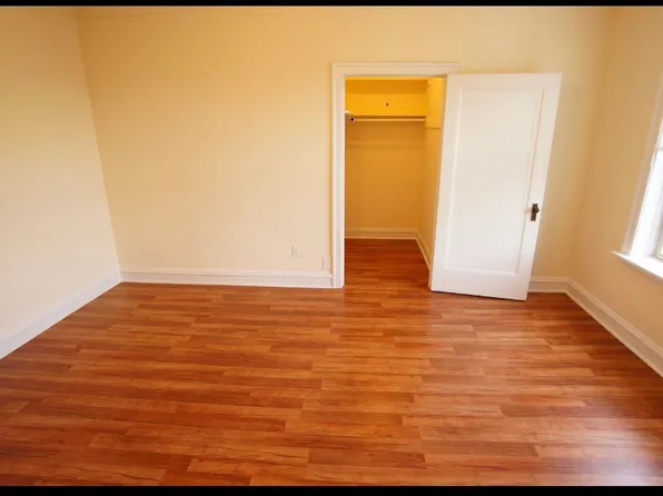 2534 N Sawyer Ave #2536-208, Chicago, IL 60647