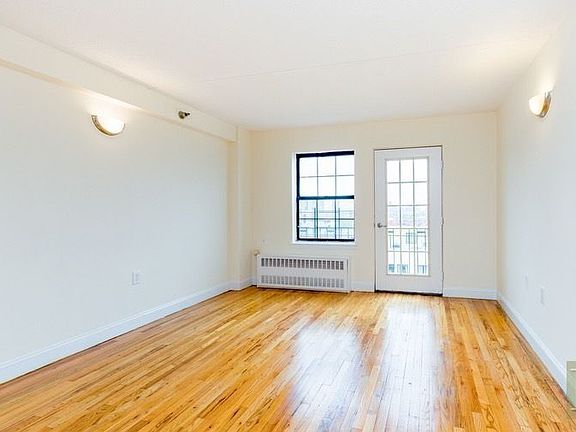 4th image of 800 Bergen St APT 7C