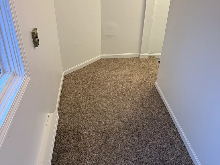 1 N Summit St #4 — Photo 16