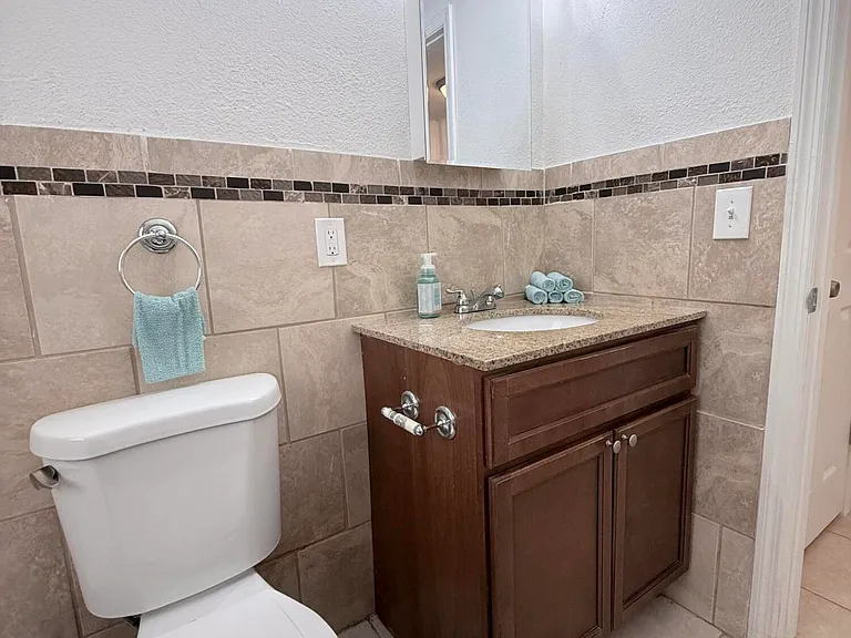 1440 Parkway Dr #8A — Photo 25