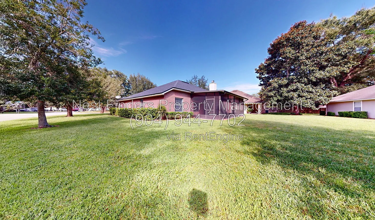 4 bed, 2.0 bath, 2423 sqft, $2,799 — Photo 1