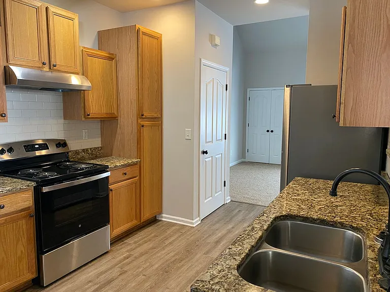 3557 Creeping Flora Ln — Photo 12