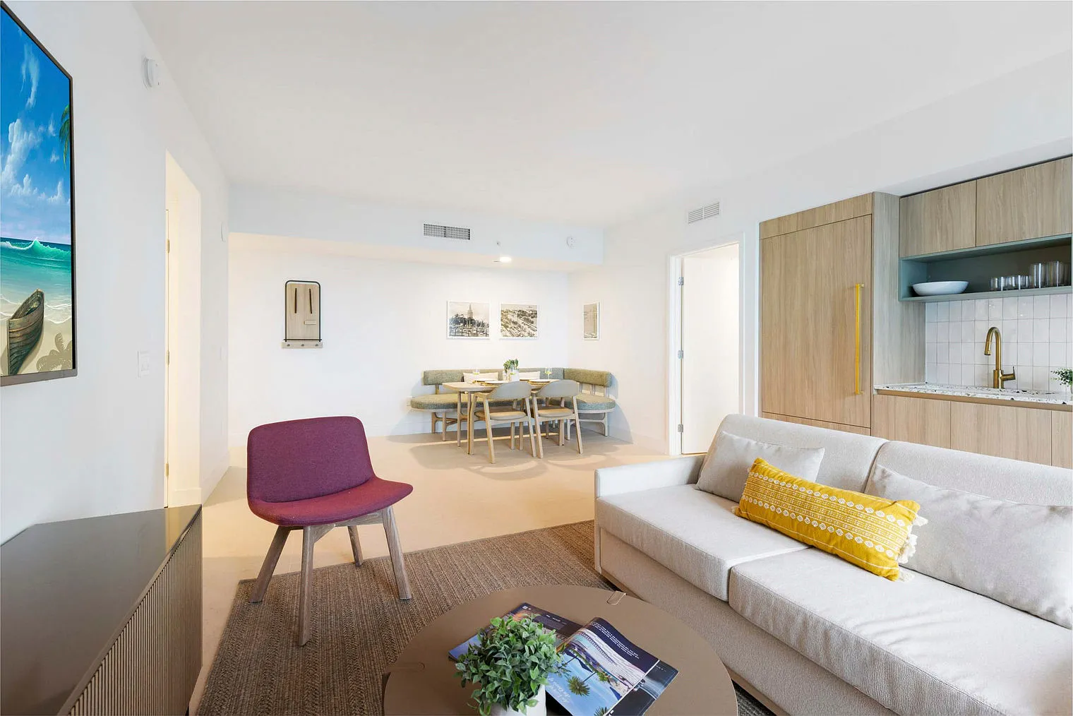 2 bed, 2.0 bath, 1065 sqft, $5,442 — Photo 2