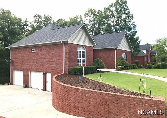 2nd image of 6264 Dorsett Woods Dr
