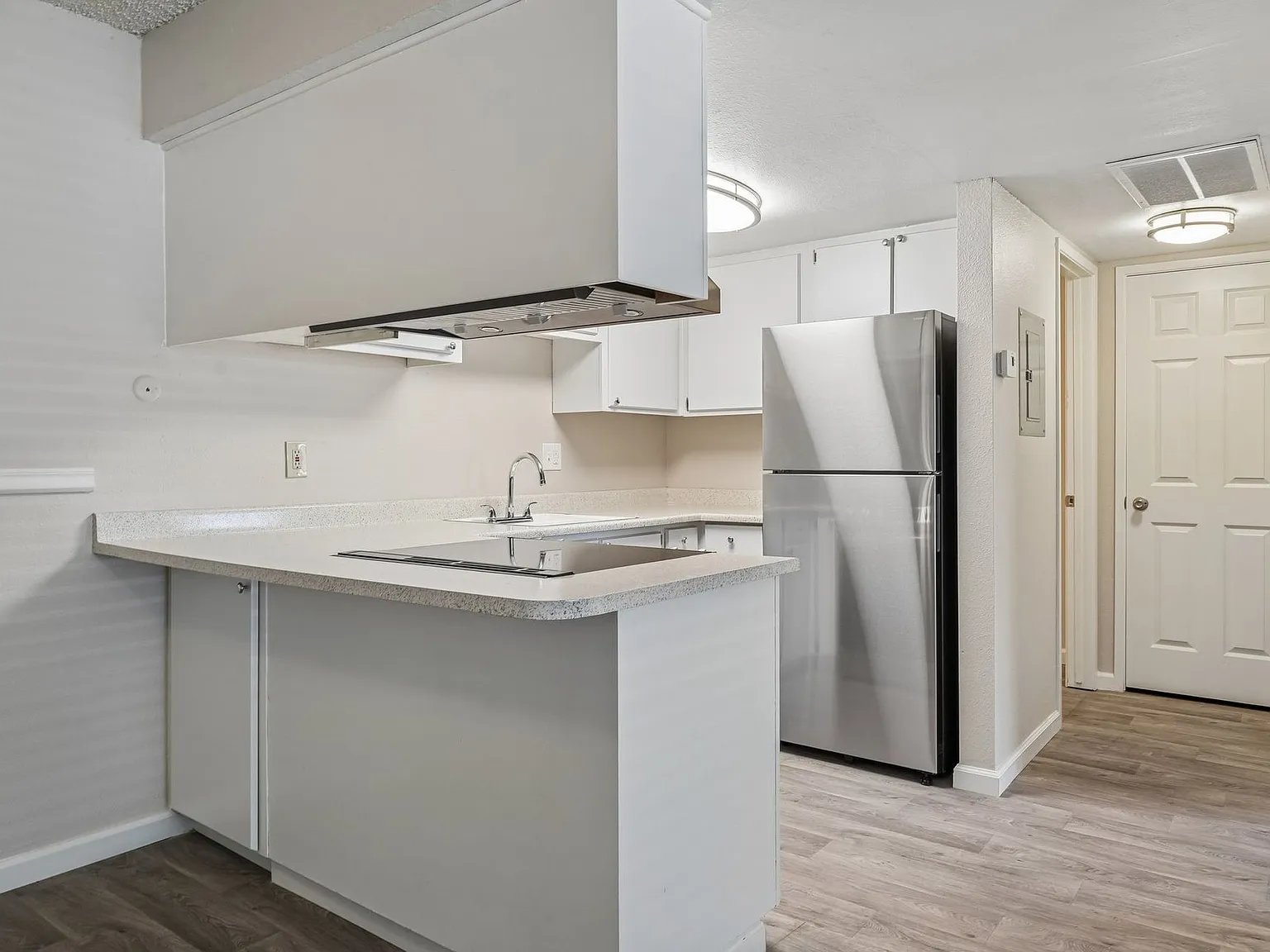Northridge Terrace Apartments at 4900-4948 Stamas Lane, Fair Oaks California — Photo 1
