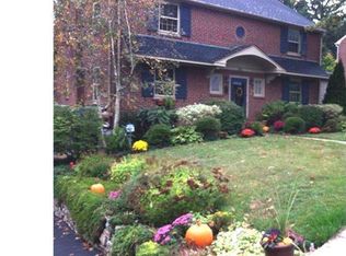 516 Georgian Rd, Glenside, PA 19038