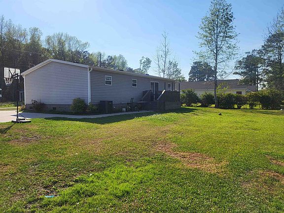 4th image of 147 Honeydew Rd.