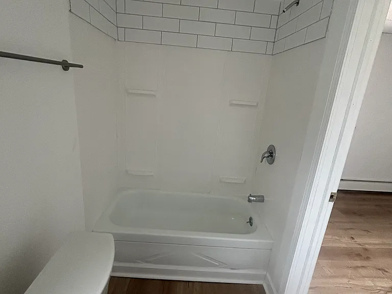 1048 Brackenridge Ave #2 — Photo 8