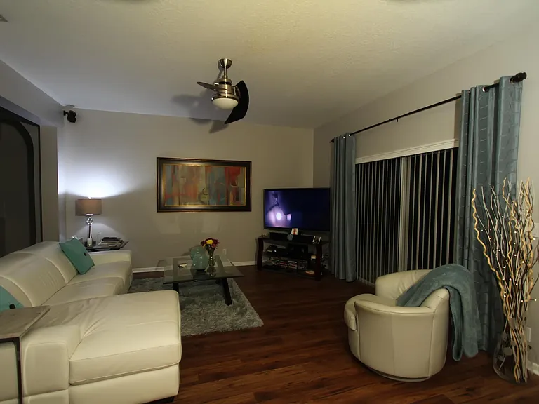 8601 Green Cay — Photo 11