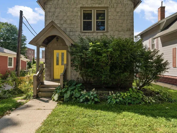 255 Jefferson St, Valparaiso, IN 46383