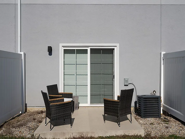 Demorest Townhomes — Photo 38