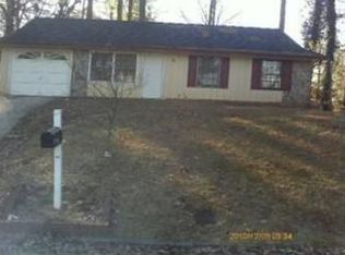 3070 Barksdale Cir, East Pt, GA 30344