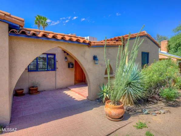 2110 E 8th St, Tucson, AZ 85719