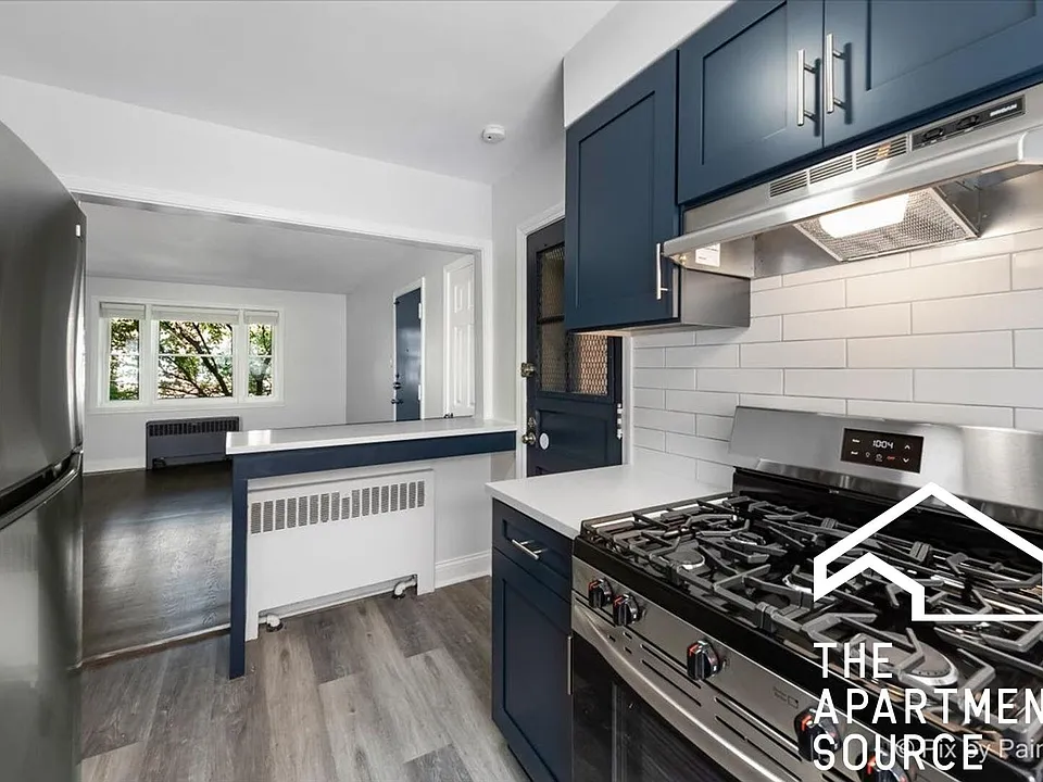 2706 W Berwyn Ave #3
