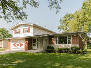 616 N Cherry Dr, Glenwood, IL