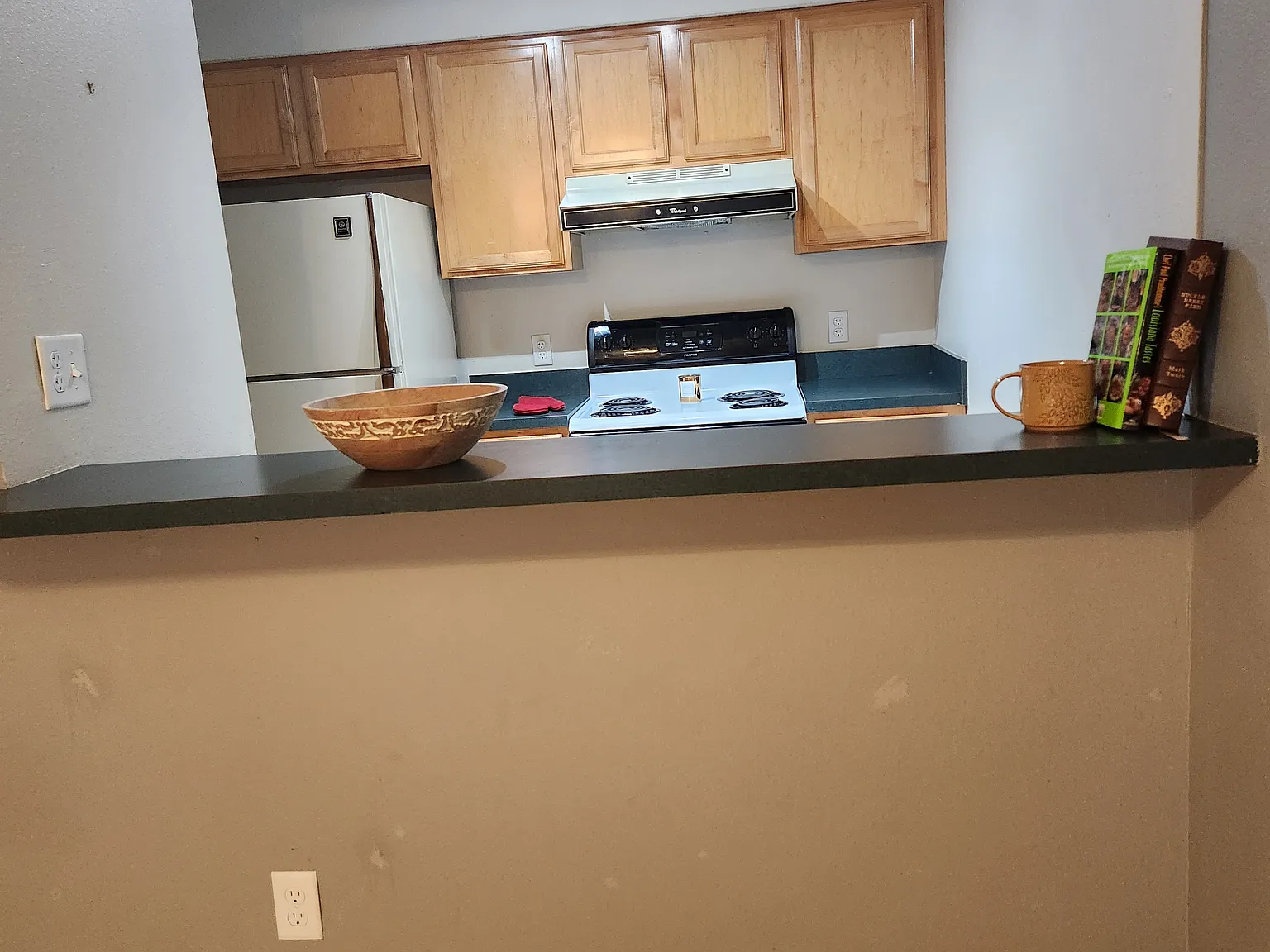 2 bed, 1.5 bath, 1150 sqft, $1,200 — Photo 4
