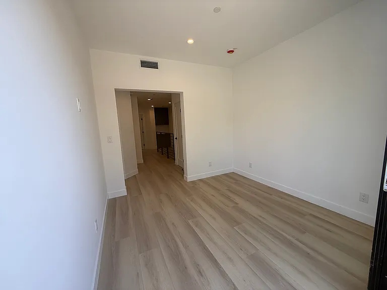 Upstairs bedroom 1 / office with shared balcony