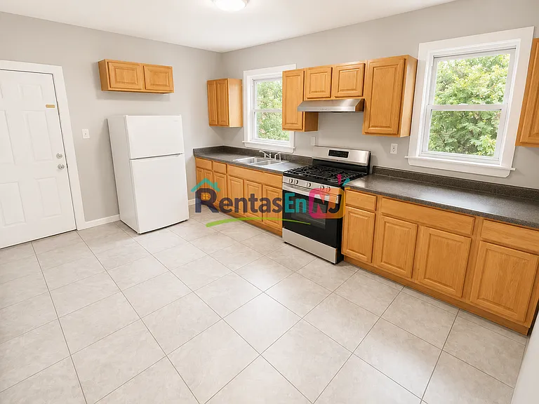 266-268 S 6th St #2A — Photo 1