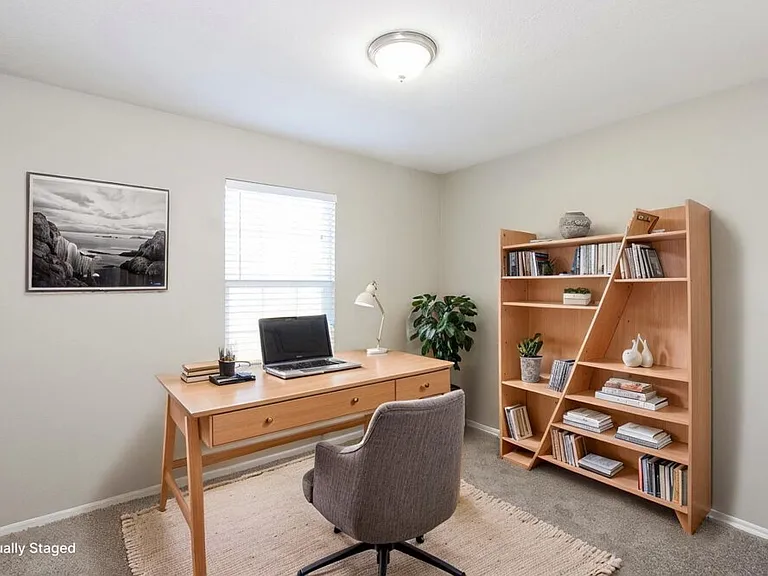 714 Nichols Dr — Photo 15