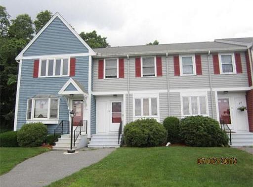 2nd image of 36 Fox Meadow Rd APT B