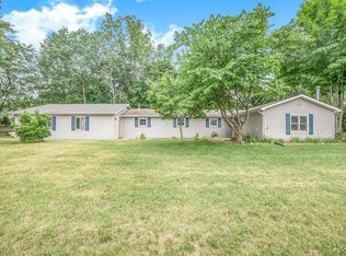 355 Windridge Ln, Ortonville, MI