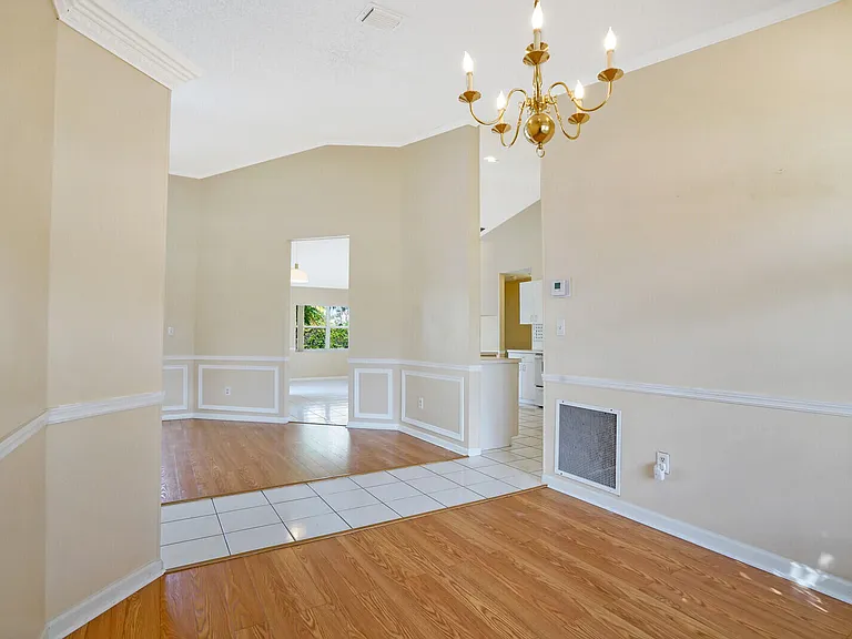 10567 Paso Fino Dr — Photo 14