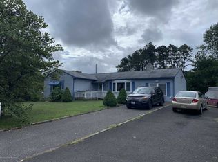 1240 Birmingham Ave, Toms River, NJ 08757