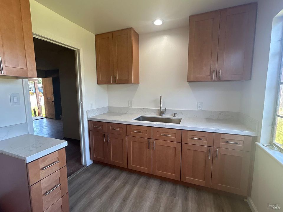 1st image of Laurel Way