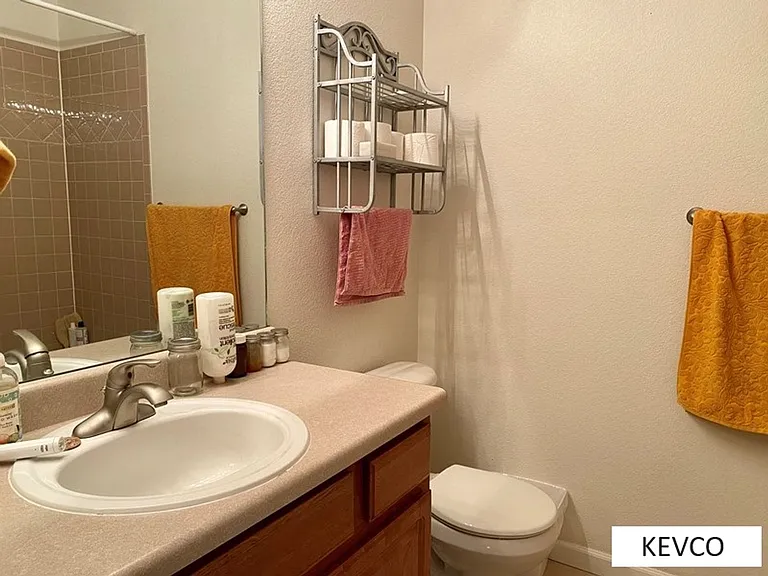 2851 Kansas Dr #F — Photo 13