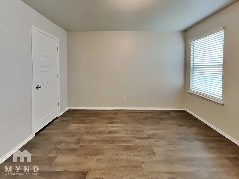 13019 Lineberry Ln — Photo 16