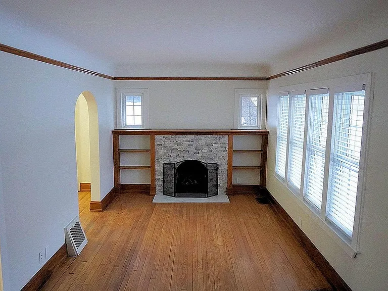 3105 W Auburn Rd — Photo 14