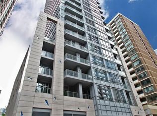 21 Balmuto St #1002, Toronto, ON M4Y1W4