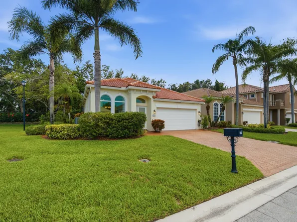 8552 Via Giardino, Boca Raton, FL 33433