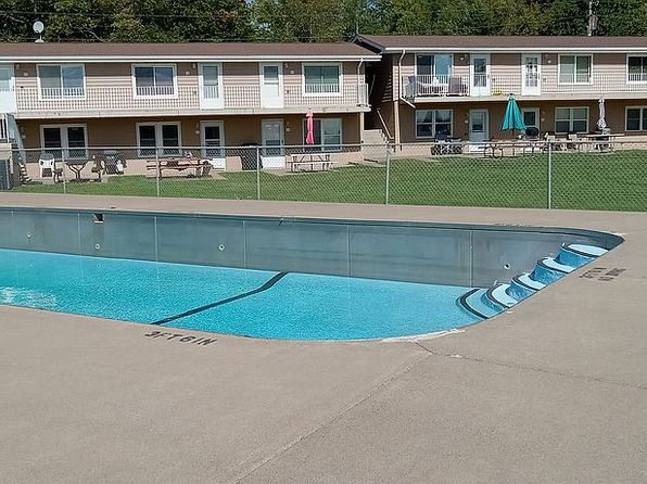 18135 Earle Brown Dr #D-5