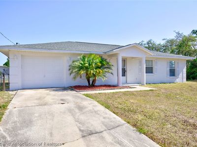 4242 Maserati St, Sebring, FL, 33872