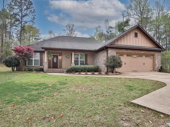 328 Lee Road 2046, Smiths Station, AL 36877