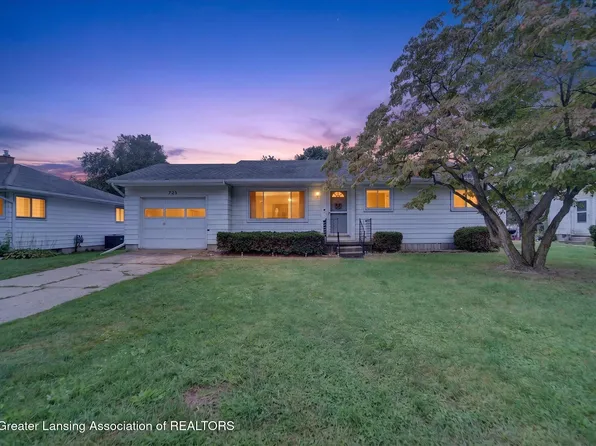 723 Cherry St, Charlotte, MI 48813
