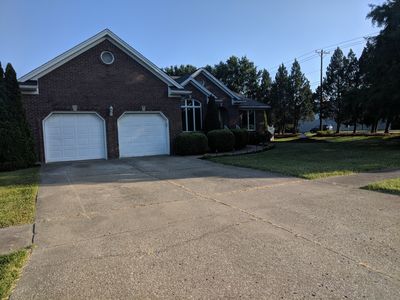 517 Sam Dr, Louisville, KY, 40214