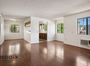 5325 Huntington Dr N #204, Los Angeles, CA 90032