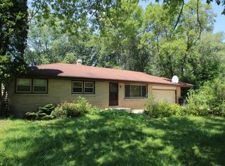 W180N5707 Marcy Rd, Menomonee Falls, WI 53051