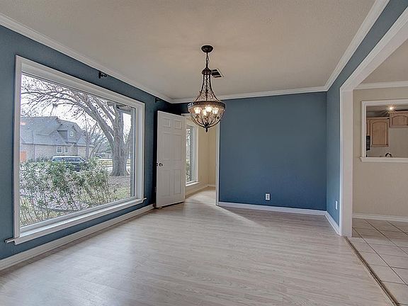 2nd image of 2711 Selma Ln