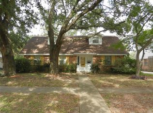 9102 Hendon Ln, Houston, TX 77036