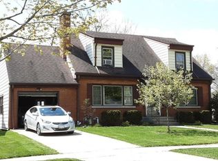 274 E Wilson St, Elmhurst, IL 60126