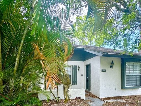 3rd image of 599 Capistrano Ct