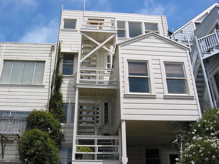 905 Ashbury St #2 — Photo 26