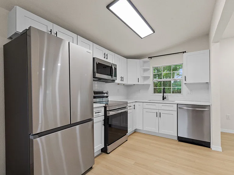 2214 N 64th St — Photo 22