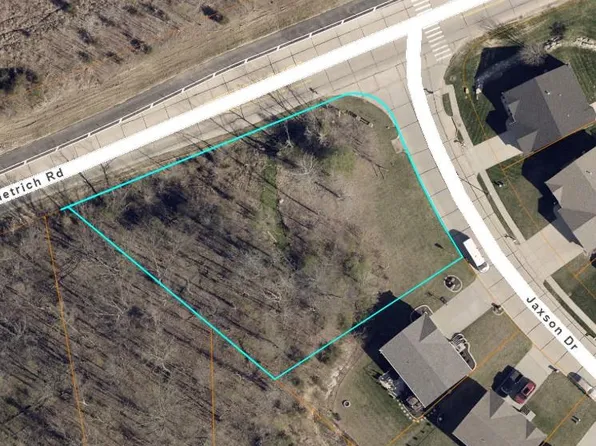 1145 Jaxson Dr, Foristell, MO 63348
